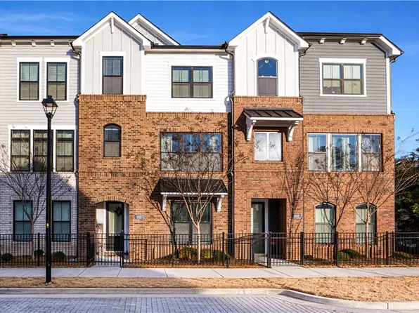 810 Kenway Ave, Roswell, GA 30076