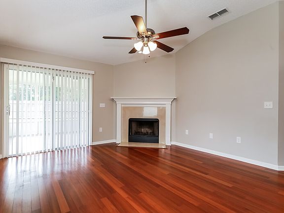 3rd image of 9578 Bromley Ct