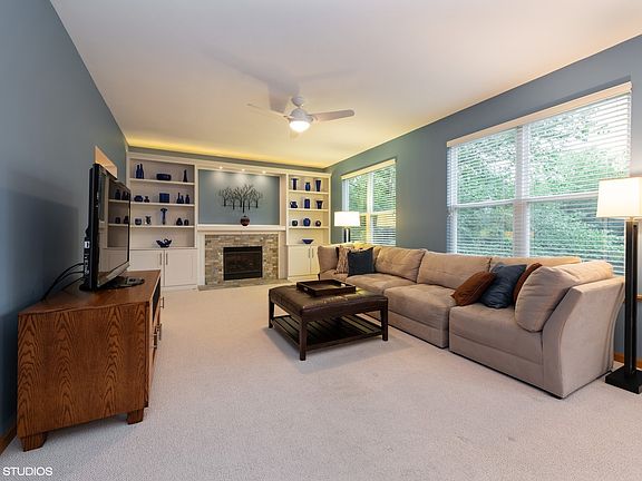 5th image of 179 Blue Heron Ct