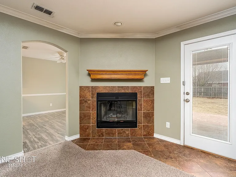 210 Ruger St — Photo 15