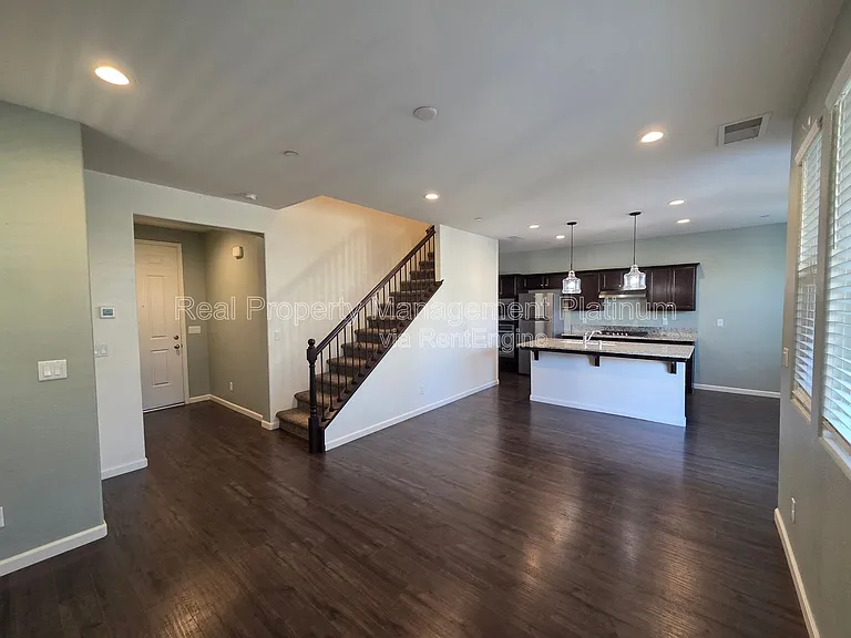 2534 Mustang Dr — Photo 22