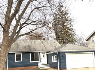 1563 Warrensville Center Rd, South Euclid, OH 44121