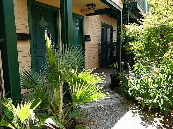 5th image of 2341 Castro Way APT 4