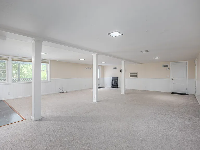 5235 Kincannon Dr — Photo 31