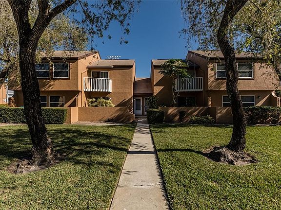 3rd image of 1867 Clearbrooke Dr #1867