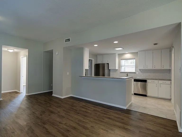 3025 Sappington Pl — Photo 4
