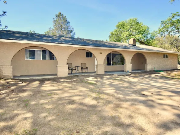 39384 Road 425b, Oakhurst, CA 93644