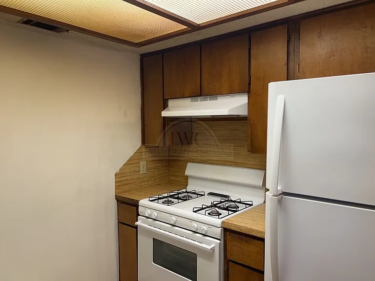4209 Water St — Photo 10