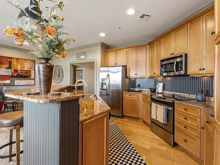 400 Warioto Way #801 — Photo 2