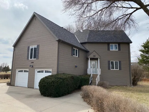 3206 20th Ave, Kearney, NE 68845