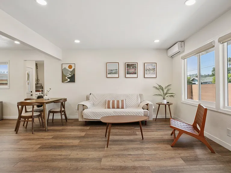 540 W Avenue 28 — Photo 24