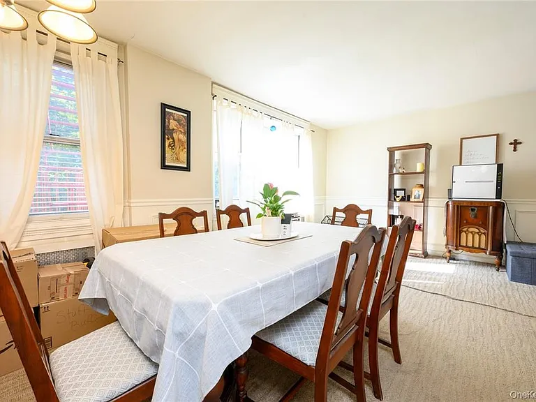 4 Sadore Ln #3J — Photo 7