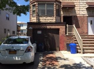 18 Kingsbridge Ave, Staten Island, NY