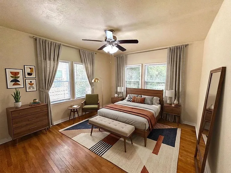 218 E Rosewood Ave — Photo 13