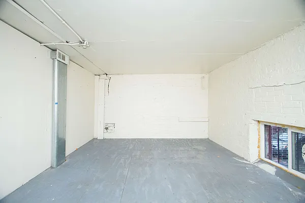 Rented by Nooklyn NYC LLC | media 6