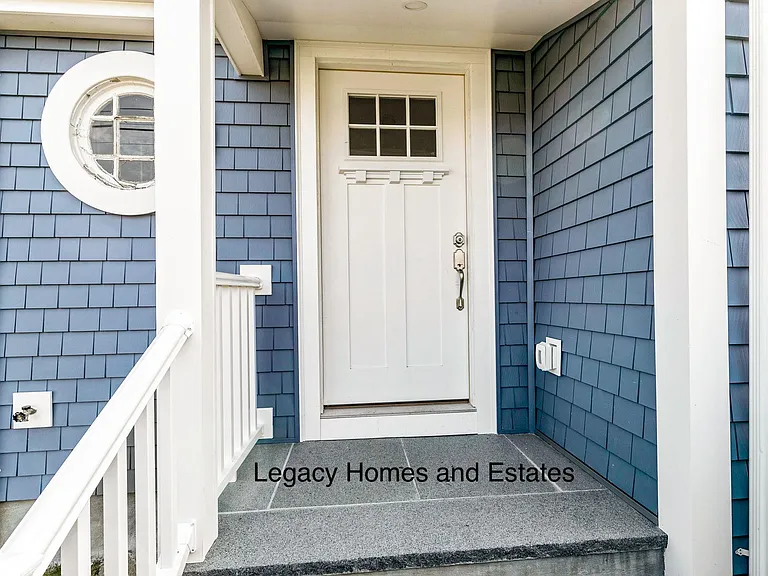 90 Packard Ave — Photo 18
