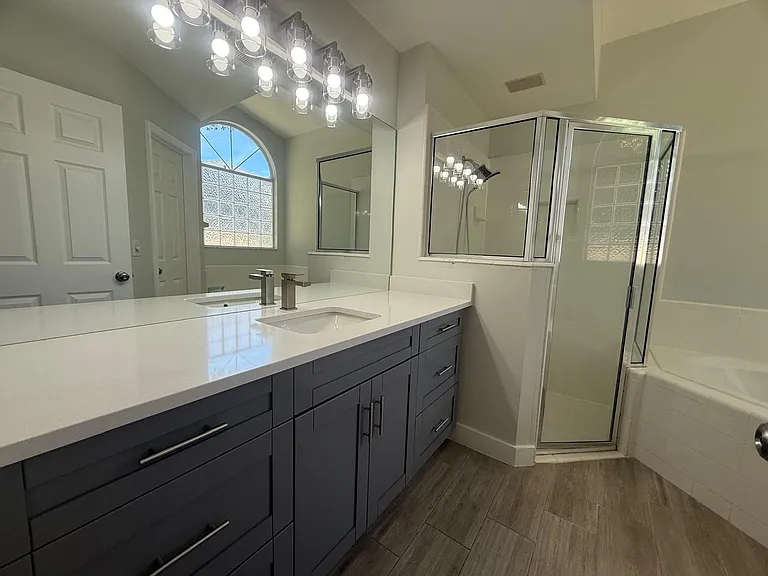 7614 SW 49th Pl — Photo 10