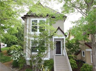 9802 NW Justus Ln, Portland, OR 97229