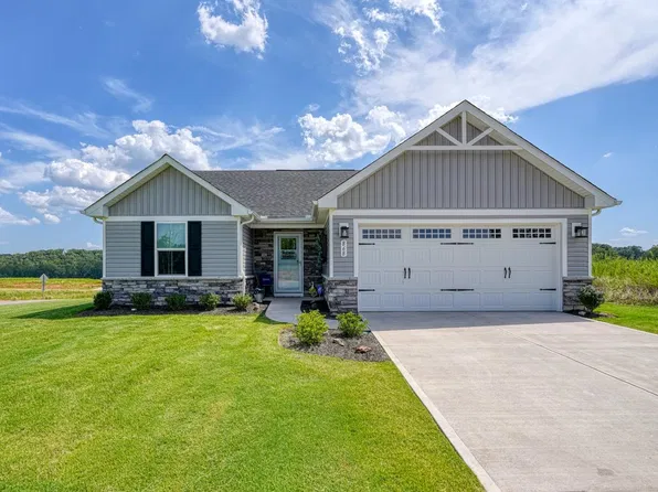 868 Meadowbrook Rd, Spartanburg, SC 29307