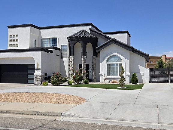 2nd image of 6421 San Ildefonso Dr NW