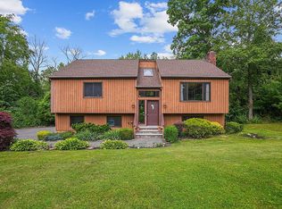 16 Mountain View Ave, New Milford, CT 06776