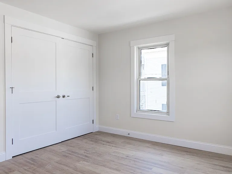71 Friend St #1L — Photo 10