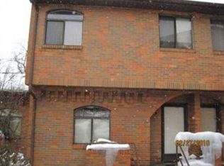 3246 Niagara Sq, Oakland, PA 15213