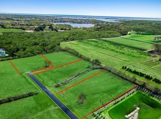 426 Seven Ponds Towd Rd, Water Mill, NY 11976