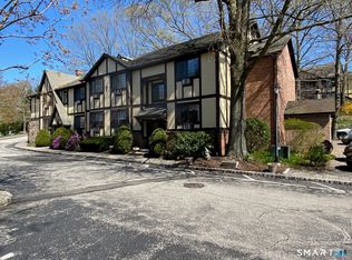 Rolling Ridge, Norwalk, CT 06851