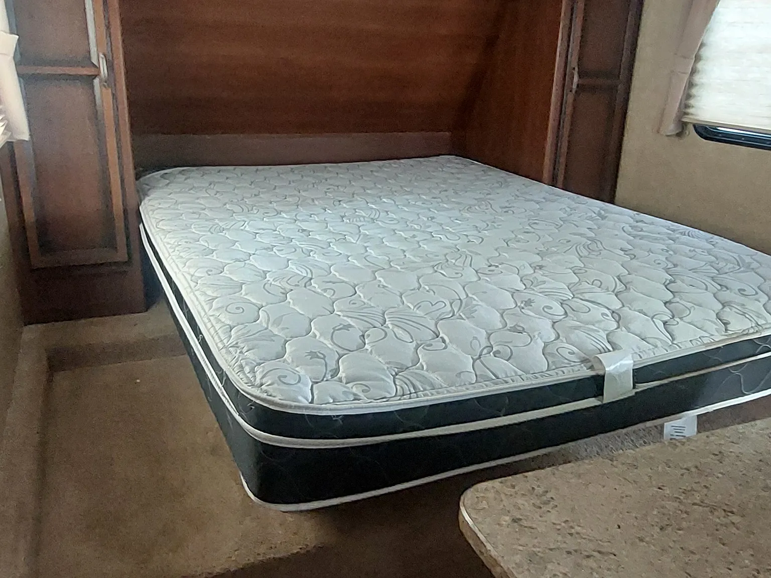 2 bed, 350 sqft, $800 — Photo 4