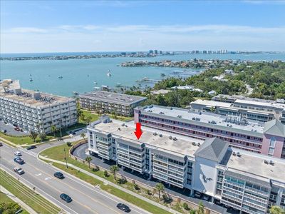 131 Bluff View Dr APT 409, Belleair Bluffs, FL, 33770