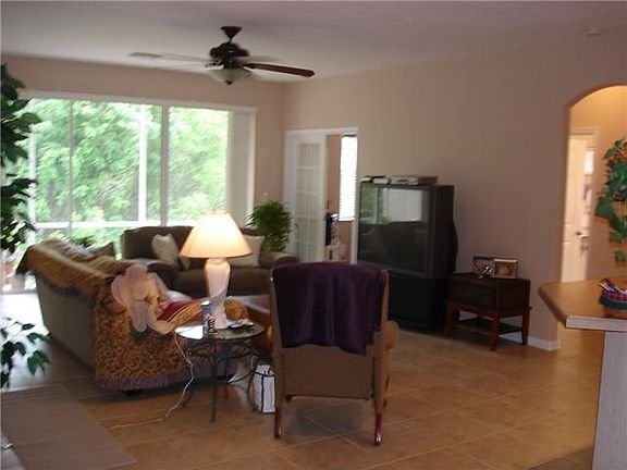 5th image of 1583 SE Prestwick Ln #2-B