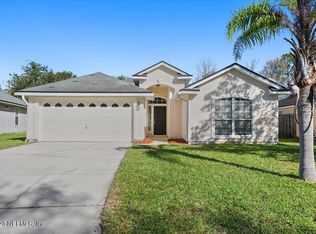 869 Mackenzie Cir, Saint Augustine, FL 32092