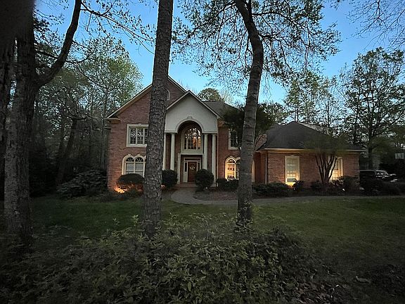 4th image of 9027 Yellow Pine Ct