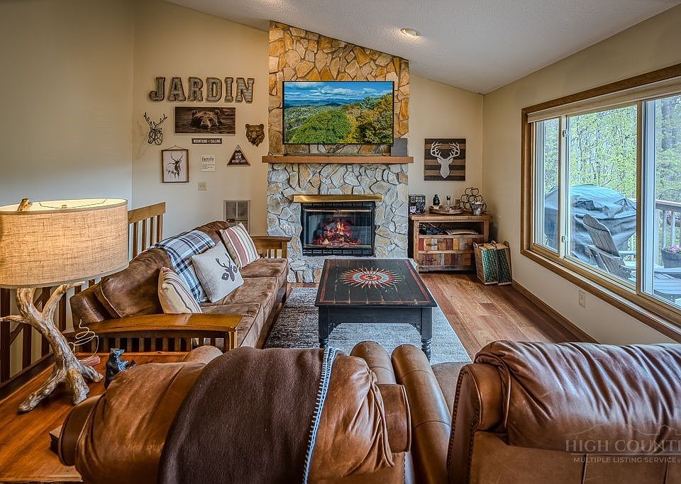 1st image of 129 Lower Grouse Ridge Road