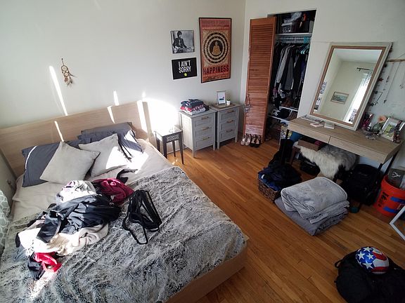 4th image of 1504 Commonwealth Ave #315M