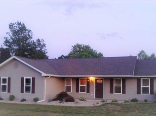 1775 Candy Ln, Carbondale, IL 62902