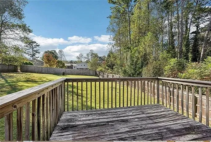 Updated 3BR/2BA in East Cobb, Fenced Yard, Kell High District, $2350/Month — Photo 3
