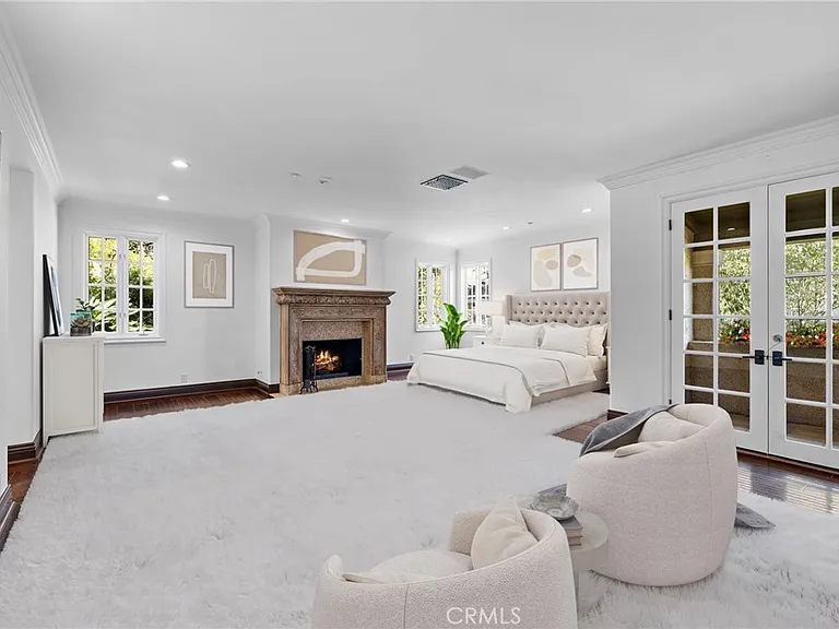 1316 Beverly Grove Pl — Photo 16