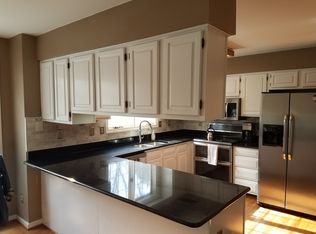 16 English Saddle Ct, Parkton, MD 21120