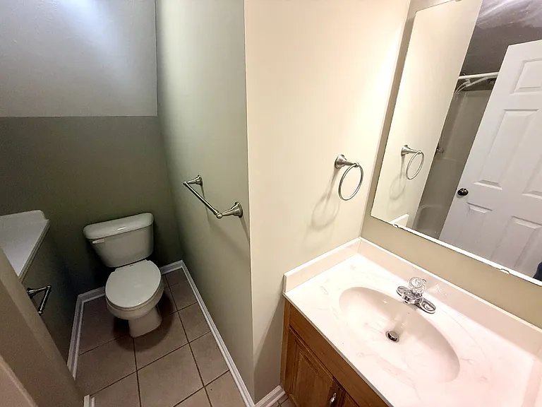 42 Mayflower Ct — Photo 10