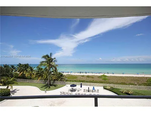 5151 Collins Ave #532 Photo 1