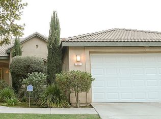911 Island Park Ct, Bakersfield, CA 93311