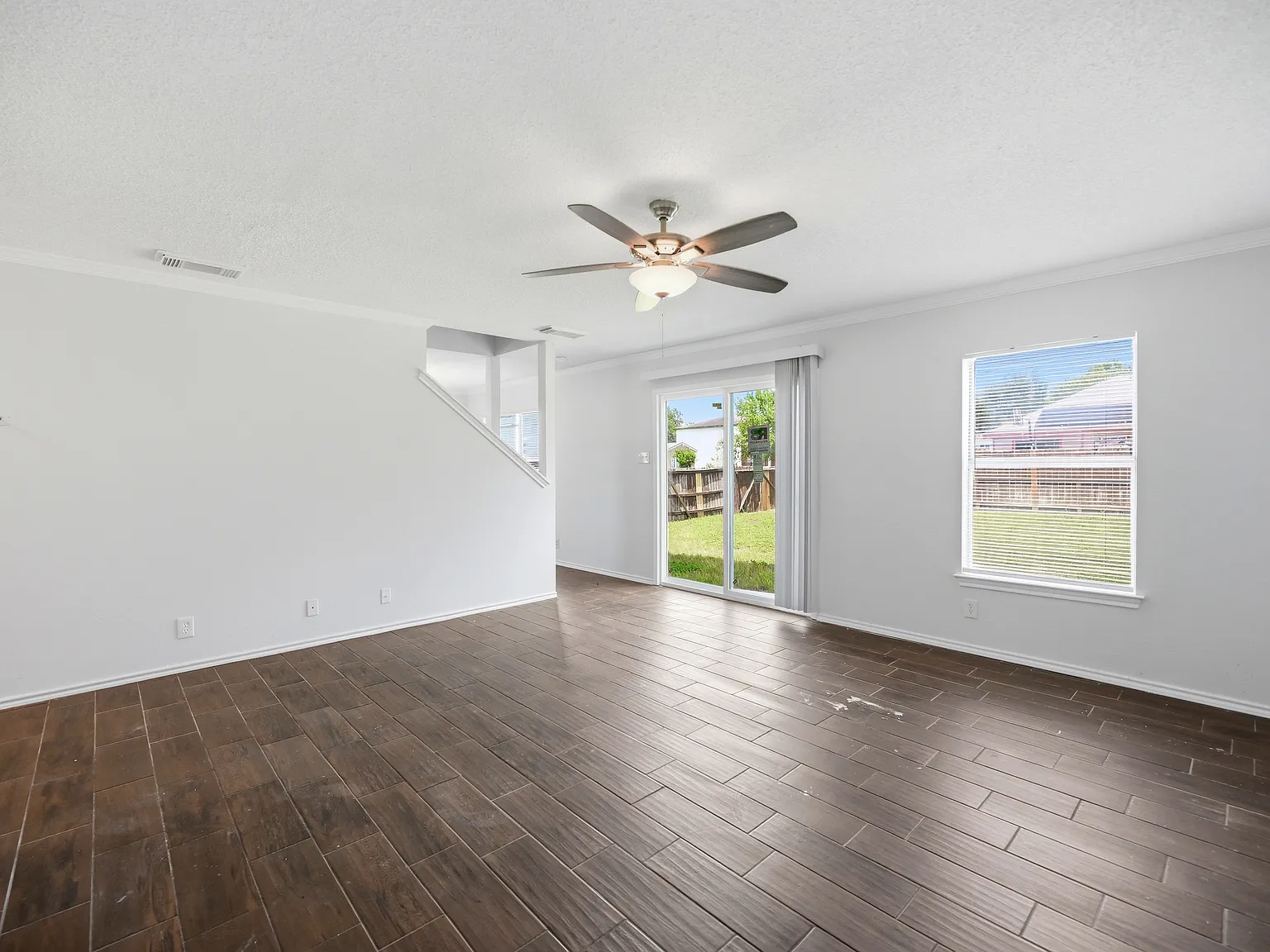 4 bed, 1750 sqft, $1,625 — Photo 4