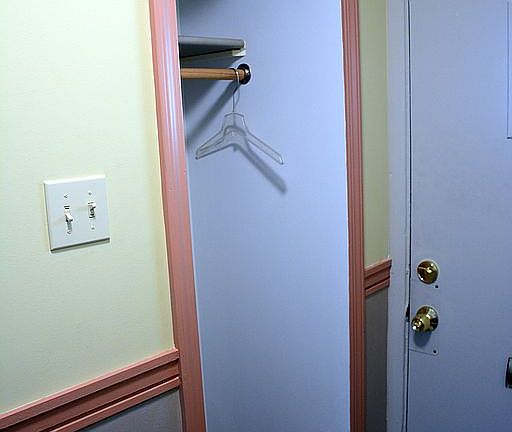 3rd image of 9 Tower Hill Ct