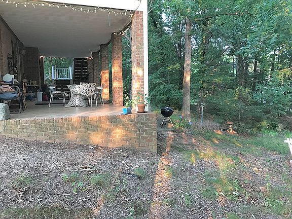 Porch & View