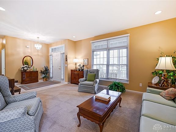 4th image of 7460 New York Way