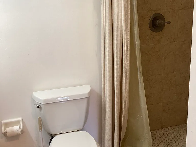 1571 Stone Rd #1B — Photo 11