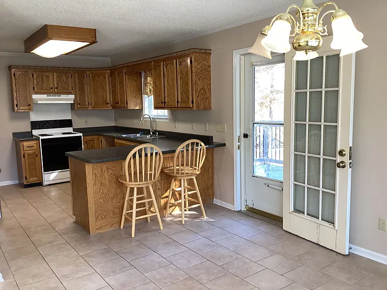 6422 Levi Rd — Photo 23