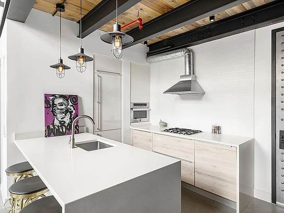 3rd image of 173 Bayard St #2F